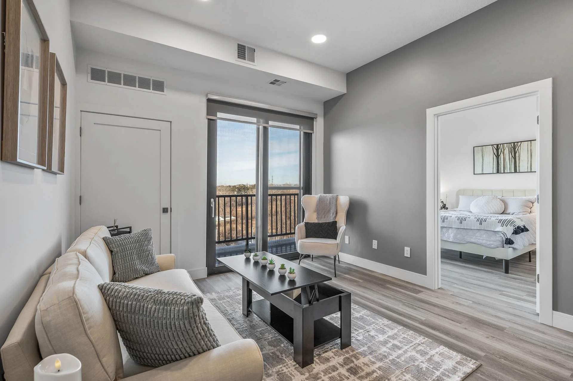 One Bedrooms — Norhart Oakdale